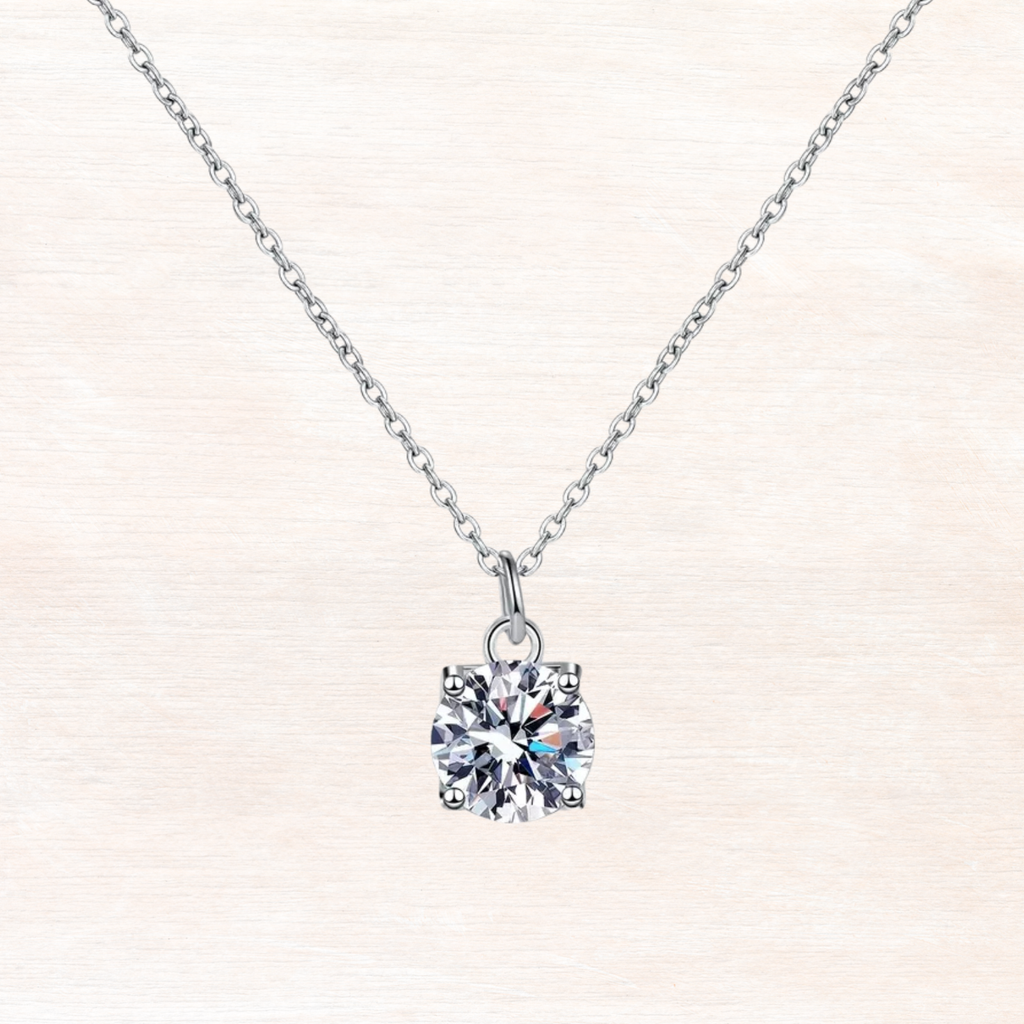 925 silver chain necklace with cushion-cut moissanite pendant in prong setting