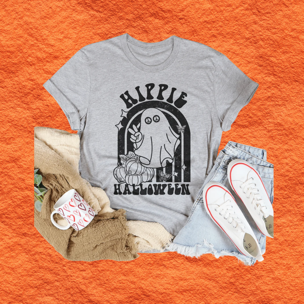 Heather gray Halloween graphic T-shirt with Hippie Halloween arch cat face print