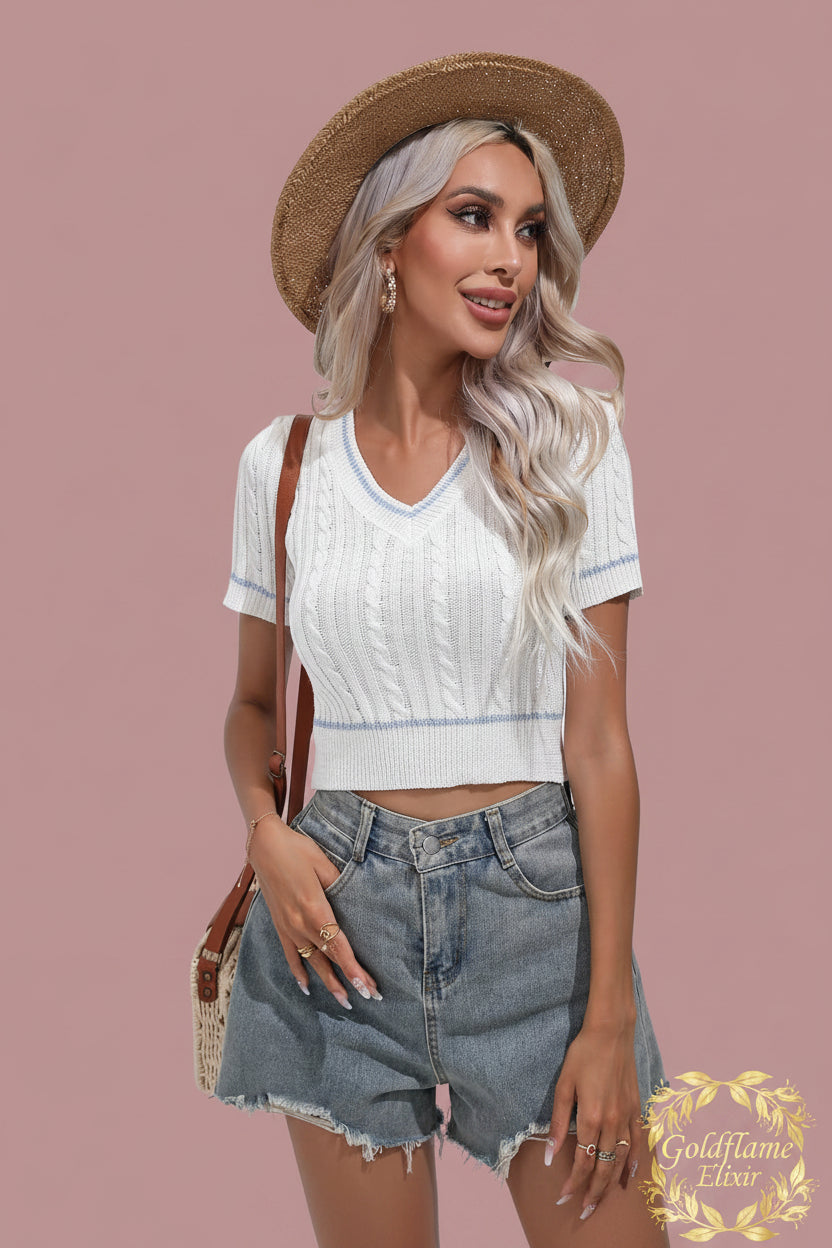 Contrast V-Neck Short Sleeve Knit Top - Casual Comfort & Style - Goldflame Elixir
